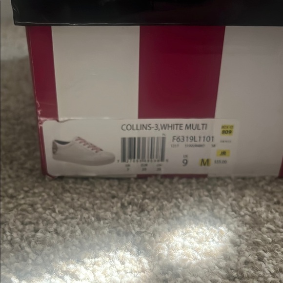 Circus by Sam Edelman White and Red Sneakers with Glitter Accents - Picture 6 of 6